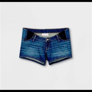 Side Panel Midi Maternity Jean Shorts - Isabel Maternity by Ingrid & Isabel™